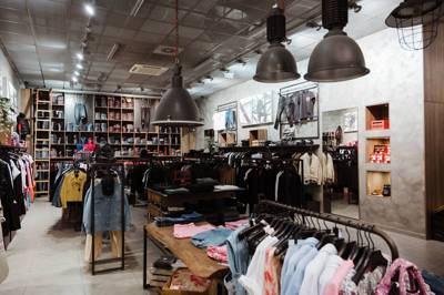 Prodejna Replay / Diesel