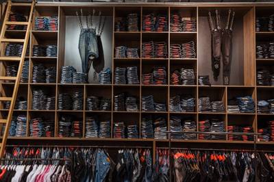 Prodejna Replay / Diesel